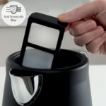 Czajnik MORPHY RICHARDS Illumination Czarny