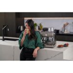 Ekspres SAGE Barista Impress SES876BTR