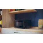 Kuchenka mikrofalowa CANDY CMWA20SDLB 700W średnica 25.5 cm pojemność 20L Time Defrost Auto Cook Czarny