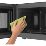 Kuchenka mikrofalowa SENCOR SMW 1719BK 700W średnica 25.5 cm pojemność 20L