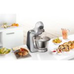 Robot kuchenny planetarny BOSCH MUM58368 1000W z rozdrabniaczem, maszynką do mięsa i blenderem kielichowym