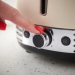 Toster RUSSELL HOBBS Hanley 28650-56 Jaśminowy